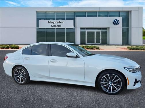 2019 BMW 330 i xDrive