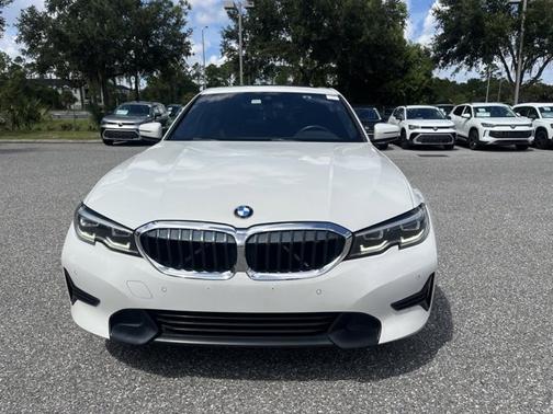 2019 BMW 330 i xDrive