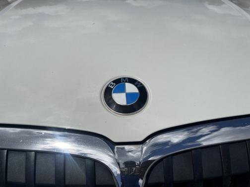2019 BMW 330 i xDrive