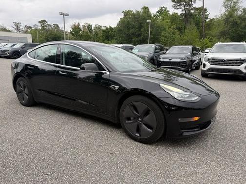 Black 2019 Tesla Model 3 Long Range