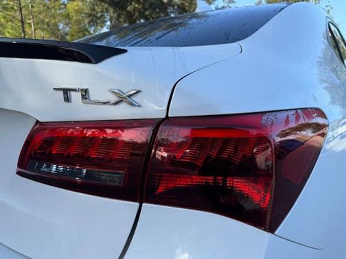 2019 Acura TLX Tech