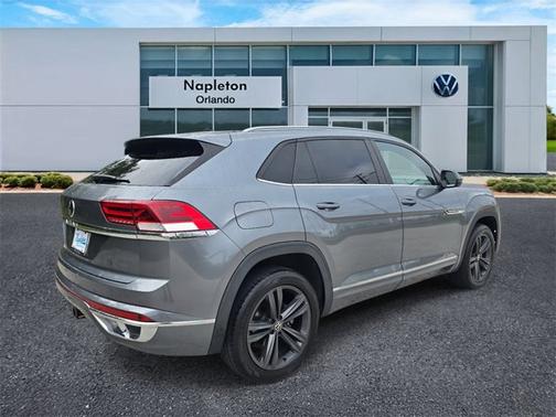 2020 Volkswagen Atlas Cross Sport 3.6L V6 SE w/Technology R-Line