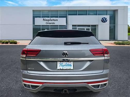 2020 Volkswagen Atlas Cross Sport 3.6L V6 SE w/Technology R-Line