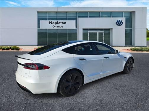 2021 Tesla Model S Plaid