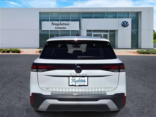 2025 Volkswagen Tiguan SE