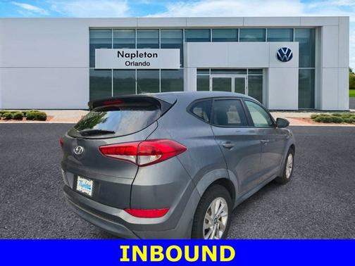Coliseum Gray 2017 Hyundai TUCSON SE