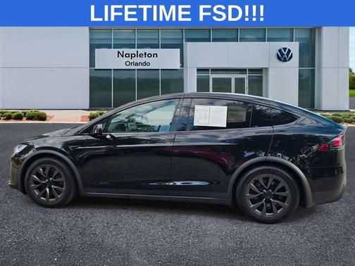 Black 2022 Tesla Model X Plaid
