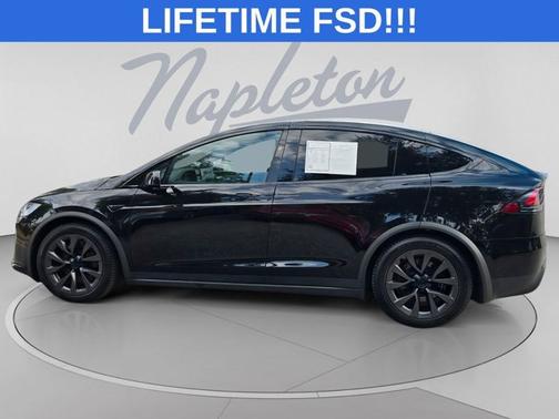 Black 2022 Tesla Model X Plaid