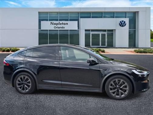 Black 2022 Tesla Model X Plaid