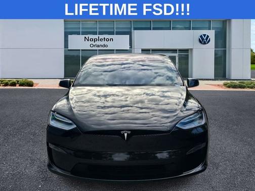 Black 2022 Tesla Model X Plaid
