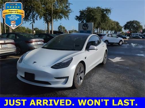 2023 Tesla Model 3 Base