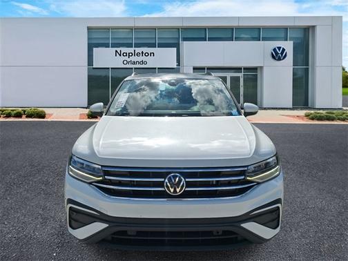 2023 Volkswagen Tiguan SE