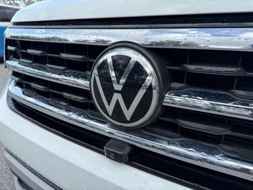 2021 Volkswagen Atlas Cross Sport 3.6L SEL Premium