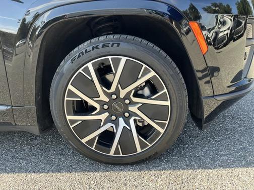 2025 Jeep Wagoneer S Limited