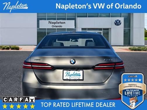 2024 BMW 530 530i xDrive