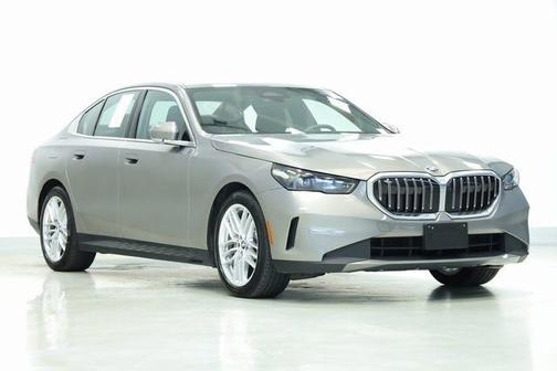 2024 BMW 530 530i xDrive