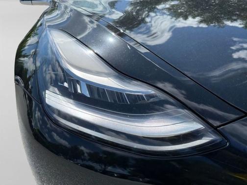 Black 2019 Tesla Model 3 Long Range