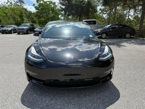 Black 2019 Tesla Model 3
