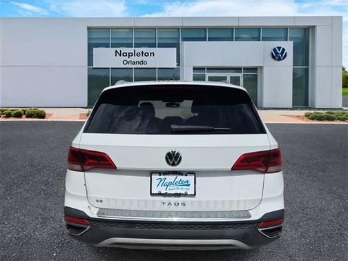 2022 Volkswagen Taos SE