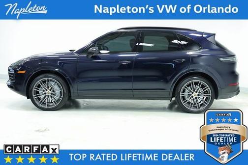 2022 Porsche Cayenne Platinum Edition