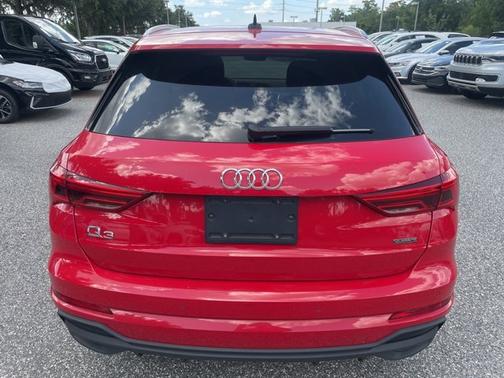 2023 Audi Q3 S line Premium