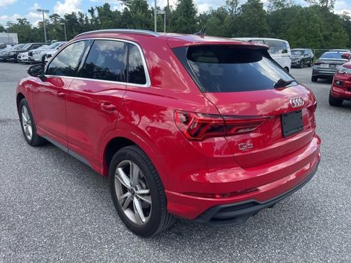 2023 Audi Q3 S line Premium