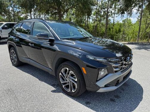 Ash Black 2025 Hyundai TUCSON Hybrid Limited