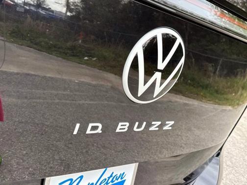 2025 Volkswagen ID. Buzz Pro S