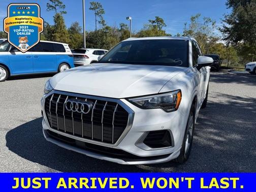 2022 Audi Q3 Premium