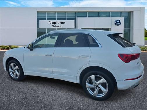 2022 Audi Q3 Premium