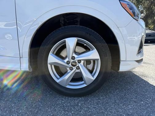 2022 Audi Q3 Premium