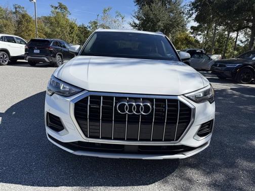 2022 Audi Q3 Premium