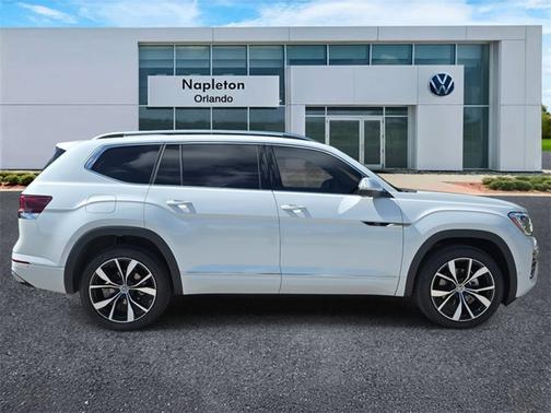 2025 Volkswagen Atlas 2.0T SEL Premium R-Line