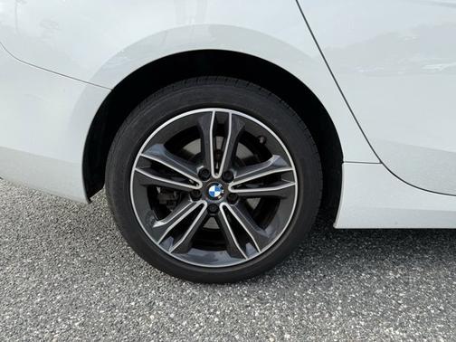 2022 BMW 228 Gran Coupe 228i