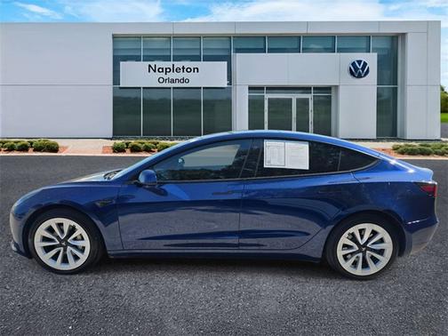 2023 Tesla Model 3 Base