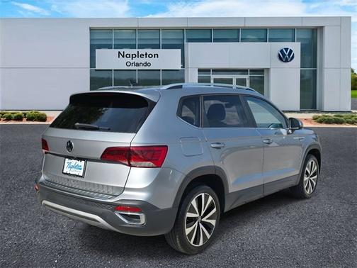 2022 Volkswagen Taos SE