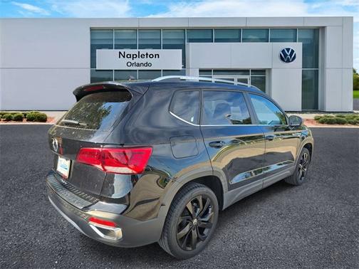 2023 Volkswagen Taos SE