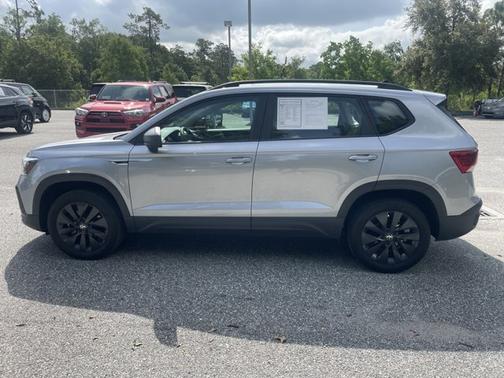 2023 Volkswagen Taos S