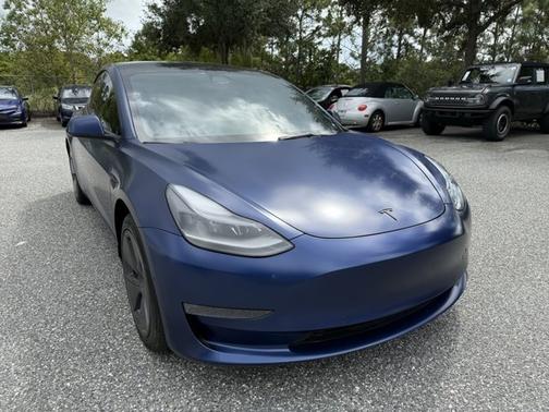 2022 Tesla Model 3 Long Range
