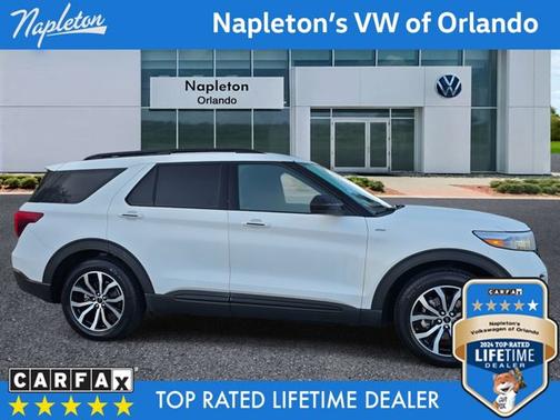 2024 Ford Explorer ST-Line