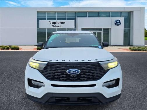 2024 Ford Explorer ST-Line