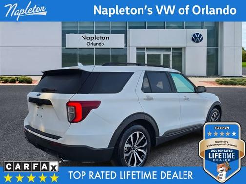 2024 Ford Explorer ST-Line