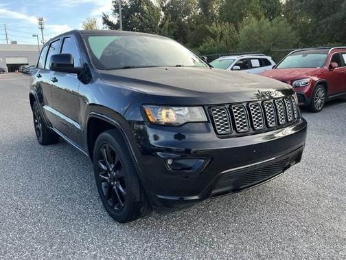 2018 Jeep Grand Cherokee Altitude