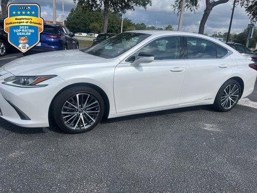 2022 Lexus ES 300h ES 300h