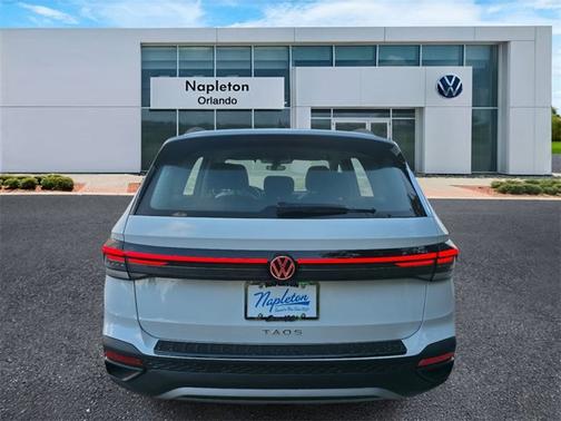 2025 Volkswagen Taos S