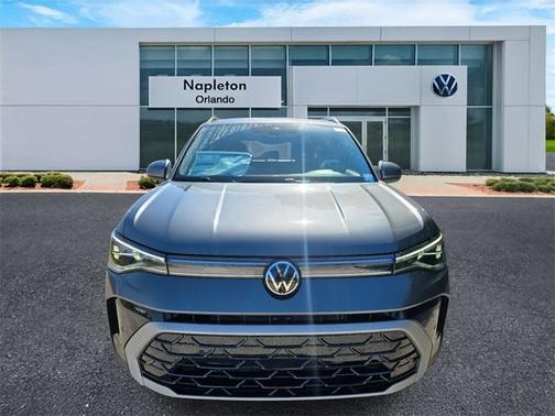 2025 Volkswagen Taos SEL