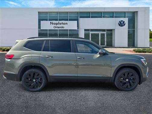 2025 Volkswagen Atlas 2.0T SE w/Technology