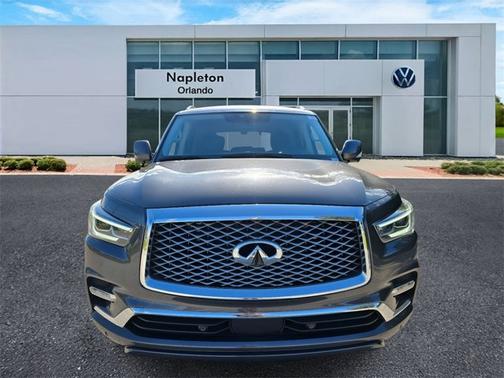 2024 INFINITI QX80 LUXE
