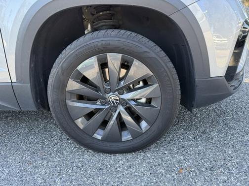 2023 Volkswagen Taos S