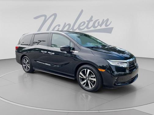 Black 2023 Honda Odyssey Touring